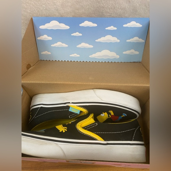Vans - Off the Wall - Simpsons Slip-ons - M 4/W 5.5 - Picture 9 of 15